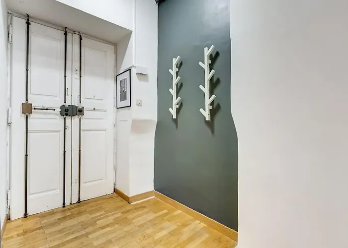 The Great Beauty - 2 Double Bedrooms & 2 Bathrooms Appartamento