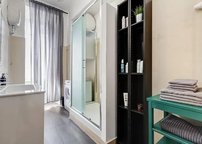 The Great Beauty - 2 Double Bedrooms & 2 Bathrooms Appartamento *