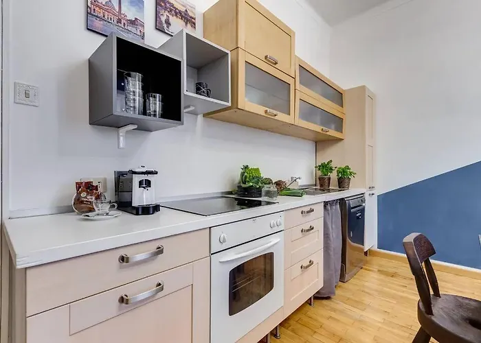 The Great Beauty - 2 Double Bedrooms & 2 Bathrooms Appartamento *