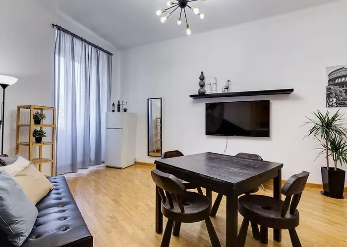 The Great Beauty - 2 Double Bedrooms & 2 Bathrooms *